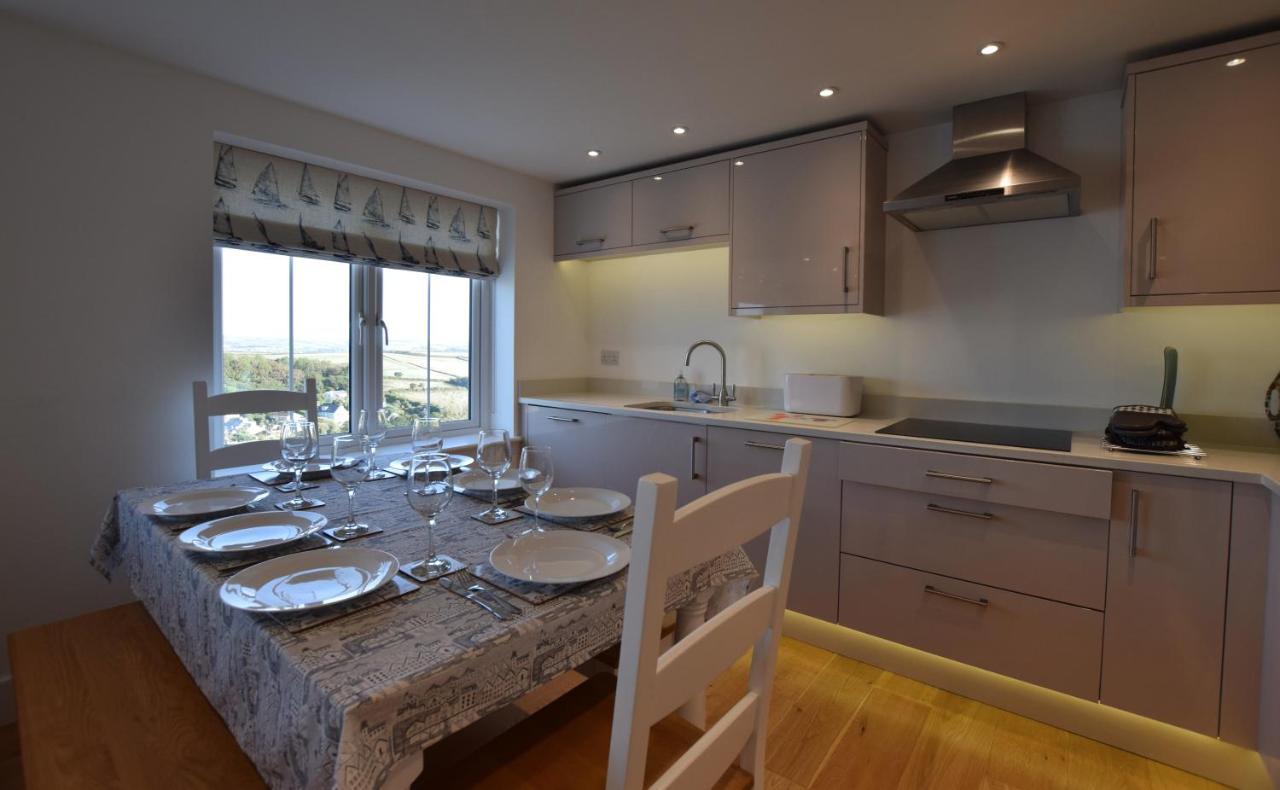 Whispers - 4 Bedroom Modern Family Holiday Home In Salcombe Sleeps 8 المظهر الخارجي الصورة