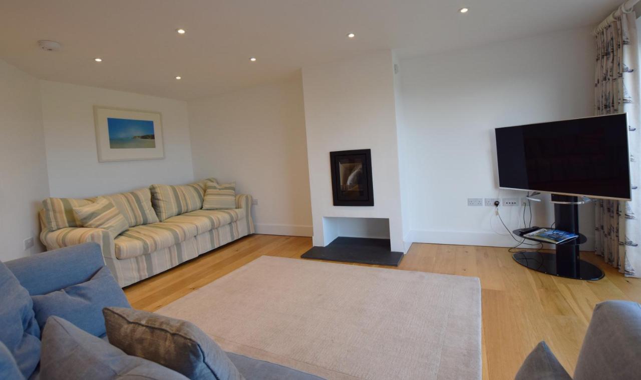 Whispers - 4 Bedroom Modern Family Holiday Home In Salcombe Sleeps 8 المظهر الخارجي الصورة